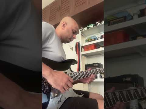 Alternate picking across strings
